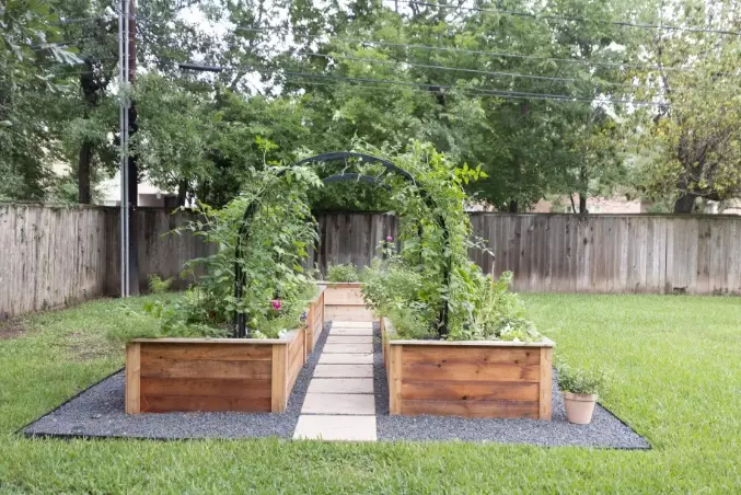 raised garden bed ideas