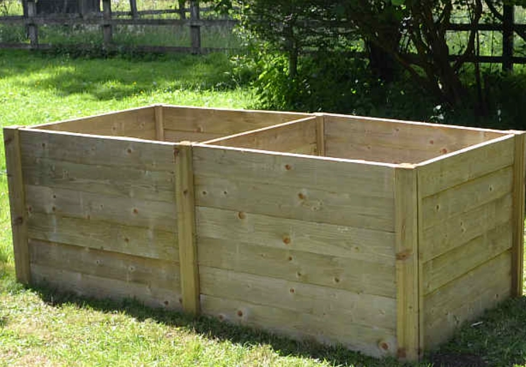 pallet compost bin