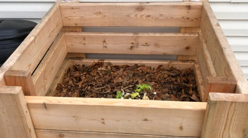 wood pallet compost