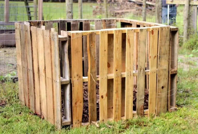 pallet compost bin dimensions pallet compost bin dimensions