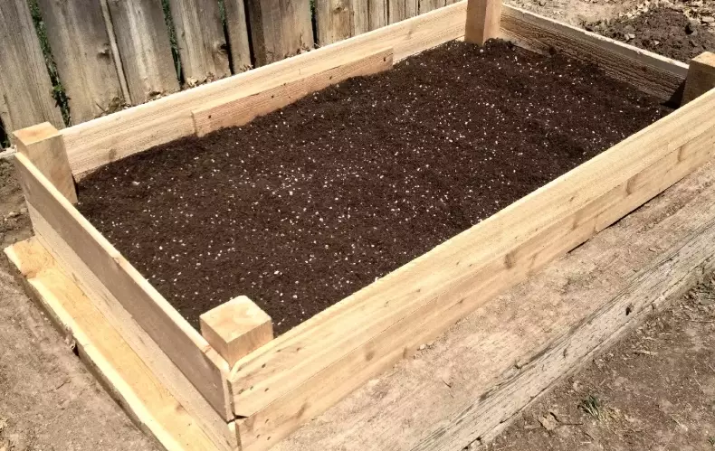 raised bed soil recipe