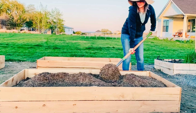 how to fill a raised garden bed how to fill a raised garden bed