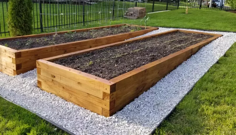 how to build a raised garden bed
