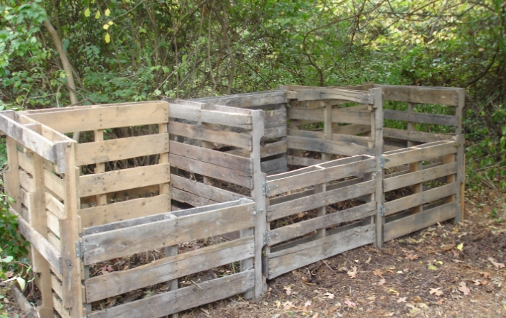 how to make a compost heap