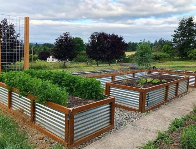 how to build a raised garden bed