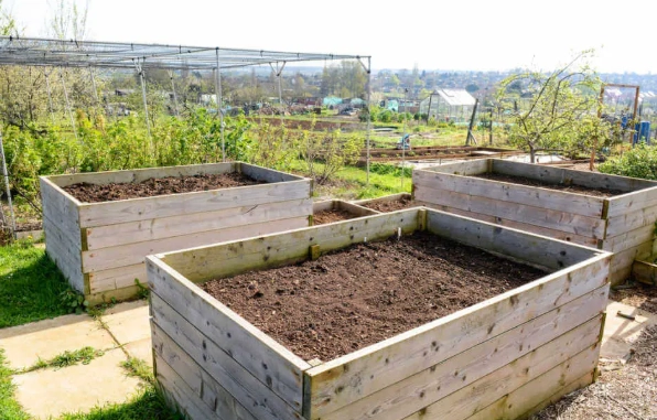cost to fill raised garden bed