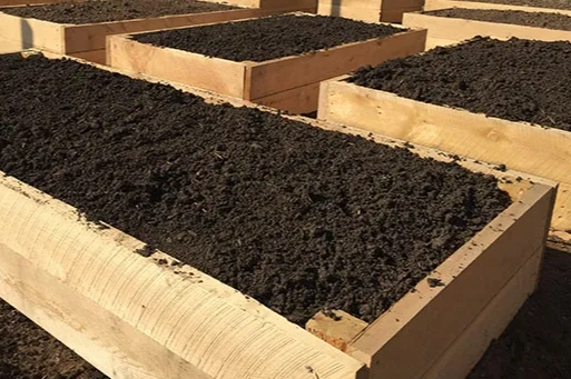 raised bed soil mix