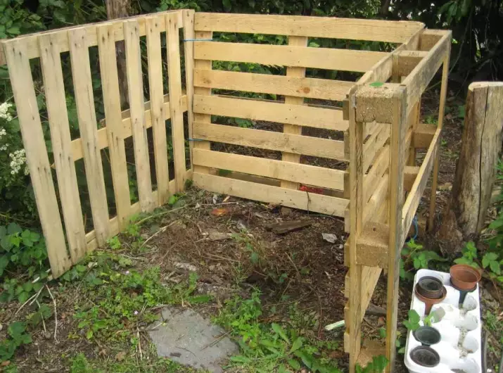 build compost bin