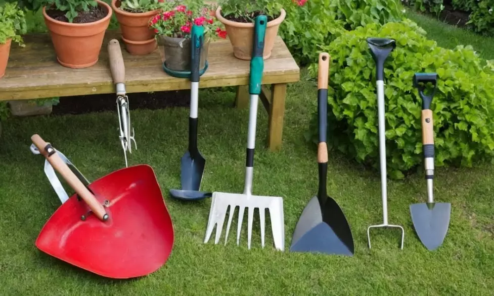essential garden tools essential garden tools